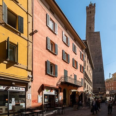 La Mansarda Di Via Zamboni By Wonderful Italy Apartment Болоня Екстериор снимка